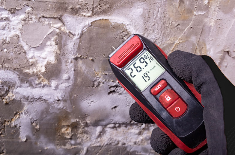 Feuchtigkeitsmessung an einer feuchten Oberfläche